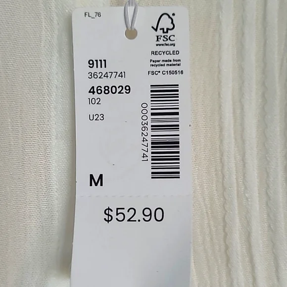 Reitmans Summer Top - Picture 6 of 6